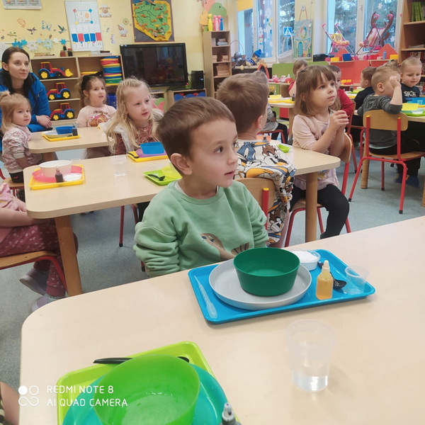 Kraina eksperymentów - wizyta w przedszkolu