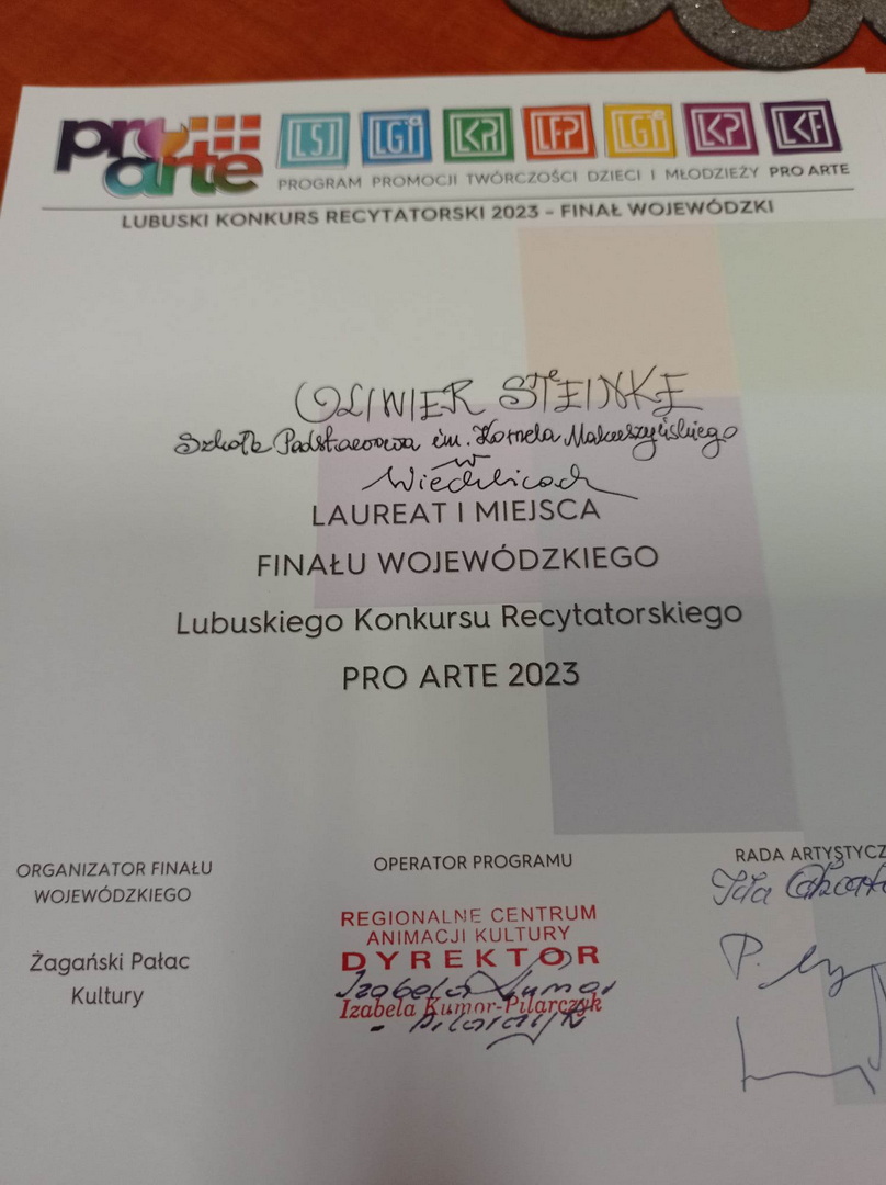 Oliwier laureatem
